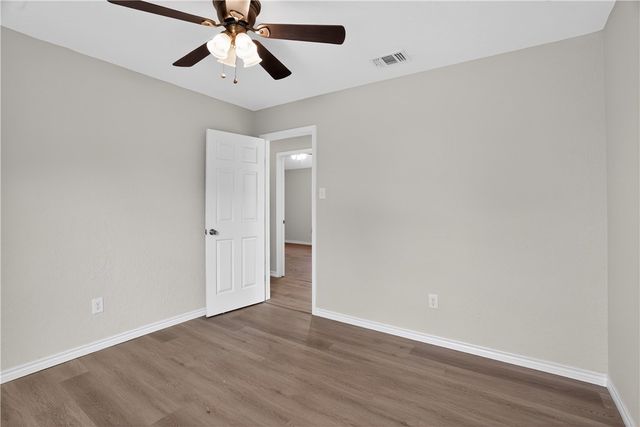 4009 Wagner Lee Dr, Corpus Christi, TX 78418