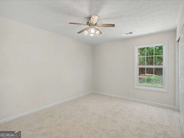 1075 Daventry Crossing, Woodstock, GA 30188