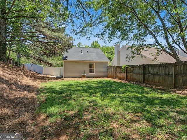 1075 Daventry Crossing, Woodstock, GA 30188