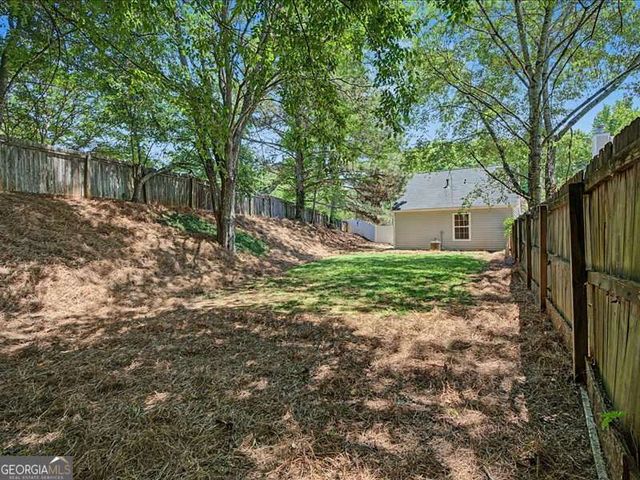 1075 Daventry Crossing, Woodstock, GA 30188
