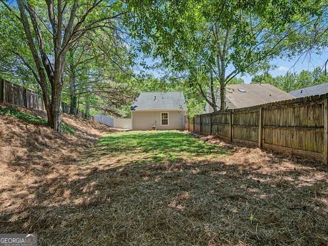 1075 Daventry Crossing, Woodstock, GA 30188
