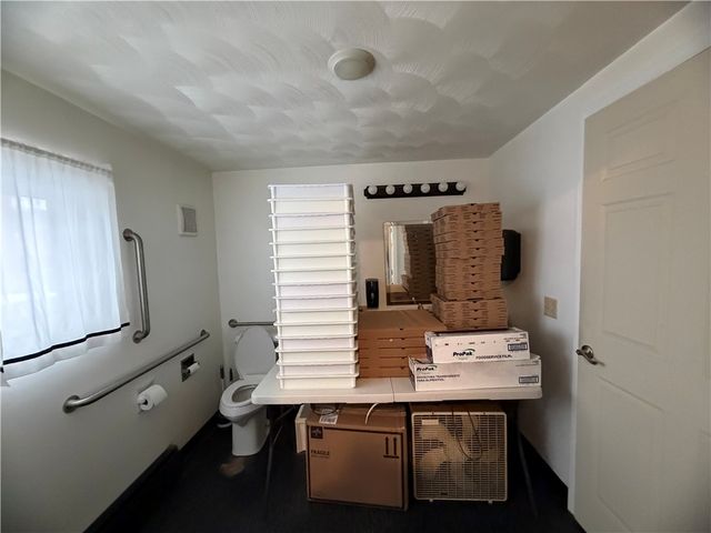 202 S. Market Street, Carmichaels/cumblnd, PA 15320