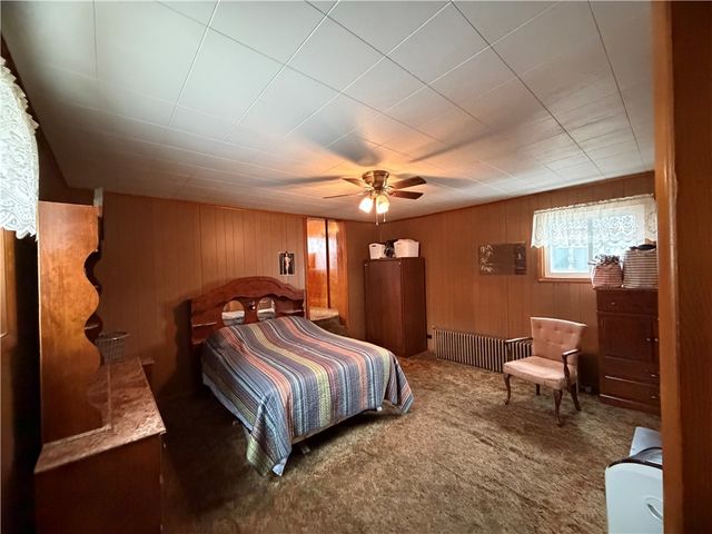 202 S. Market Street, Carmichaels/cumblnd, PA 15320