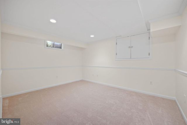 5 BERWICK CIR, East Windsor, NJ 08520