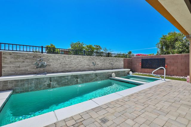 51653 Rolling Green Court, Indio, CA 92201