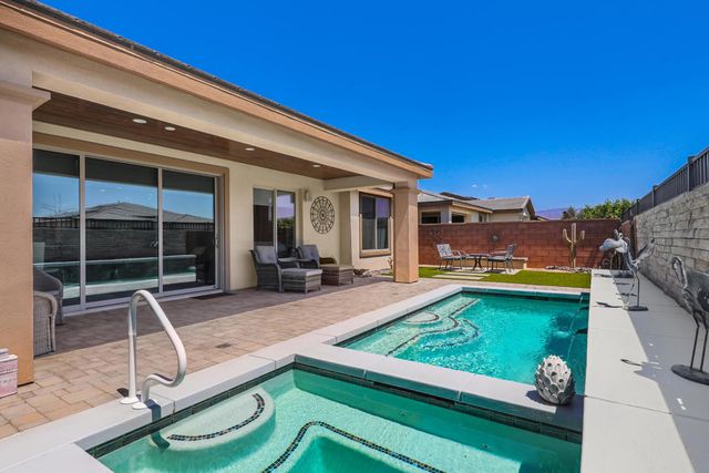 51653 Rolling Green Court, Indio, CA 92201