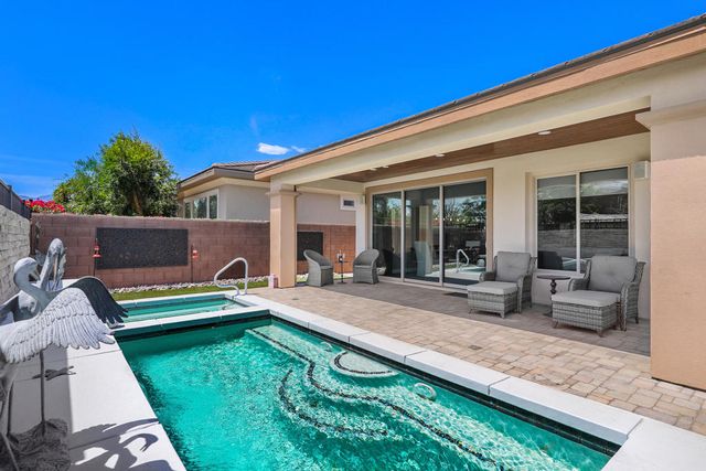 51653 Rolling Green Court, Indio, CA 92201