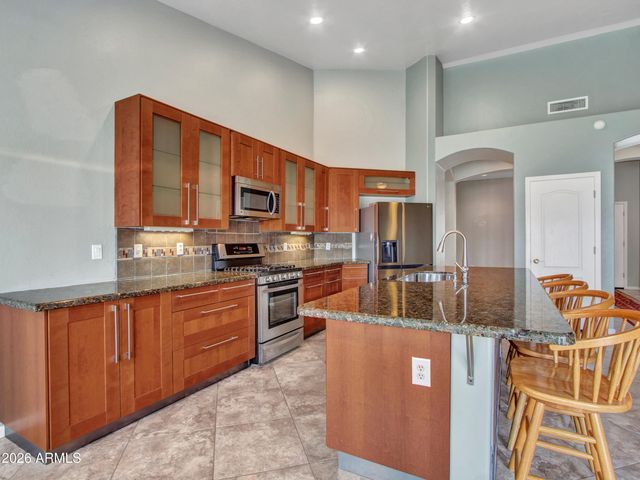 4938 E MARINO Drive E, Scottsdale, AZ 85254