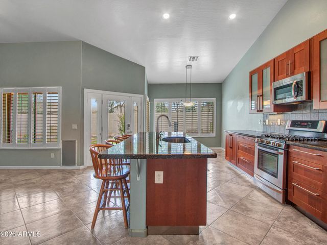 4938 E MARINO Drive E, Scottsdale, AZ 85254