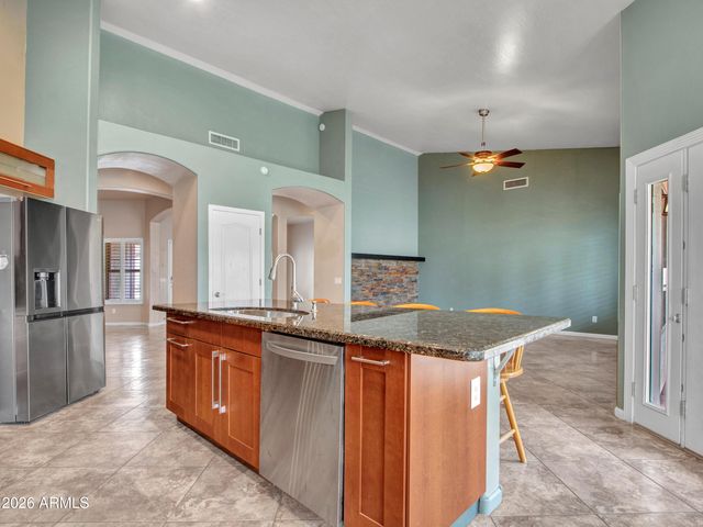 4938 E MARINO Drive E, Scottsdale, AZ 85254