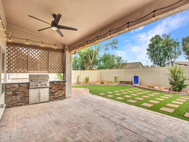 4938 E MARINO Drive E, Scottsdale, AZ 85254