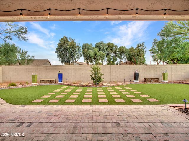 4938 E MARINO Drive E, Scottsdale, AZ 85254