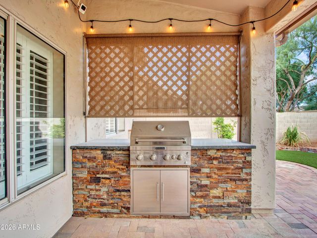4938 E MARINO Drive E, Scottsdale, AZ 85254