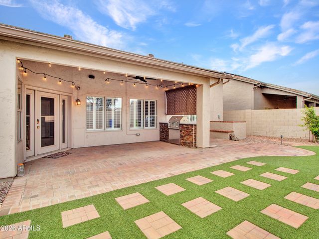 4938 E MARINO Drive E, Scottsdale, AZ 85254