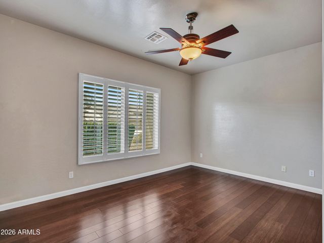 4938 E MARINO Drive E, Scottsdale, AZ 85254