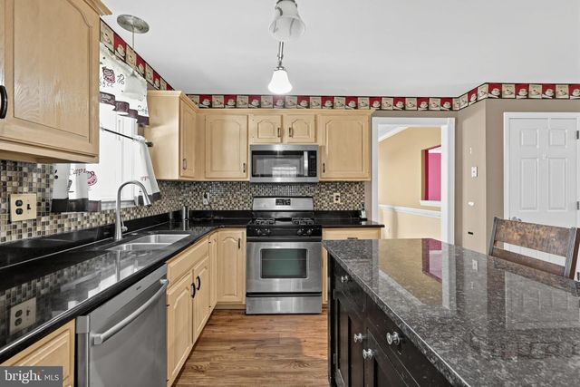 240 PARK AVE, Collegeville, PA 19426