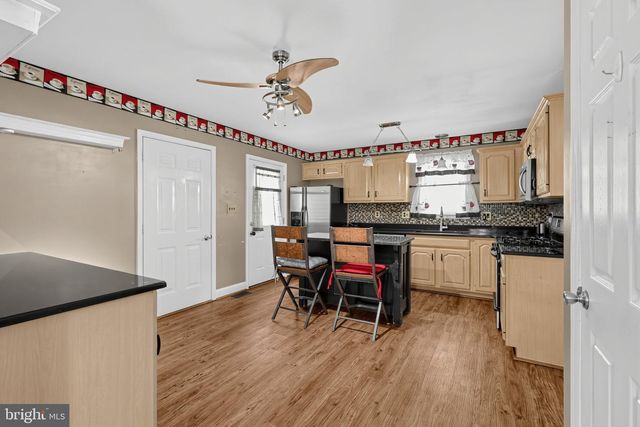 240 PARK AVE, Collegeville, PA 19426