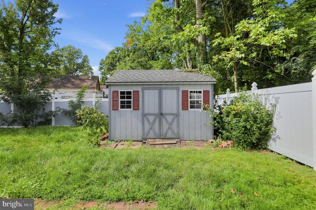 240 PARK AVE, Collegeville, PA 19426