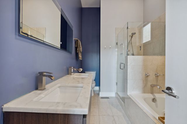 864 N PAULINA Street 3, Chicago, IL 60622