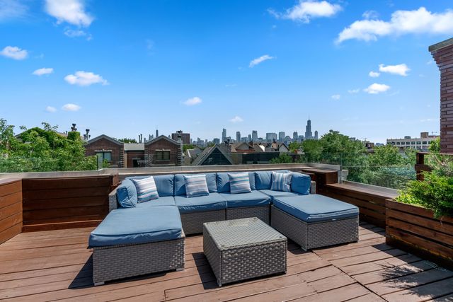 864 N PAULINA Street 3, Chicago, IL 60622