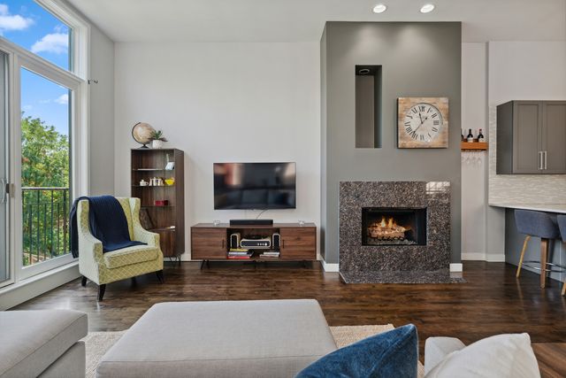864 N PAULINA Street 3, Chicago, IL 60622