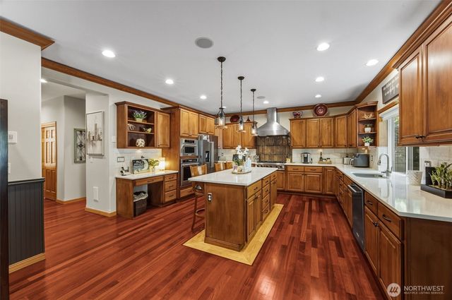 7914 132nd Street Ct E, Puyallup, WA 98373