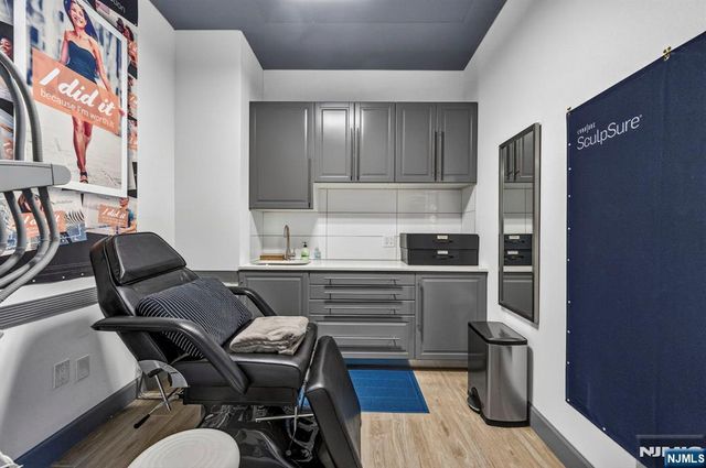 1033 River Road CS03, Edgewater, NJ 07020