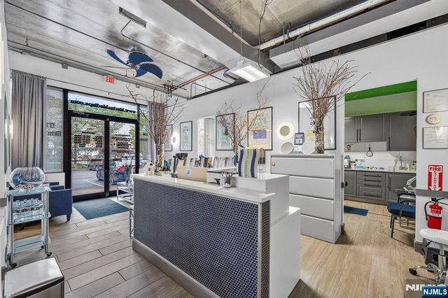 1033 River Road CS03, Edgewater, NJ 07020