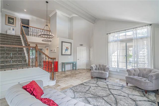 21720 Don Gee Court, Saugus, CA 91350