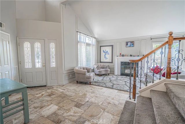 21720 Don Gee Court, Saugus, CA 91350