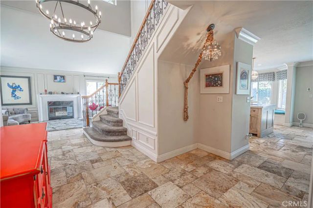 21720 Don Gee Court, Saugus, CA 91350