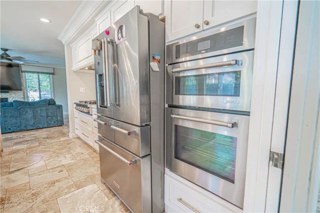 21720 Don Gee Court, Saugus, CA 91350