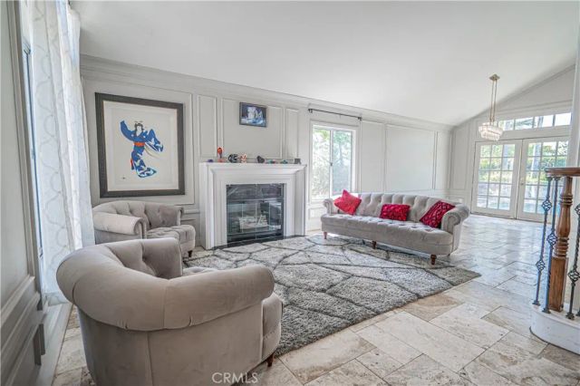 21720 Don Gee Court, Saugus, CA 91350