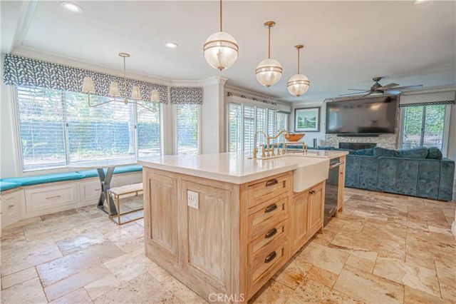 21720 Don Gee Court, Saugus, CA 91350