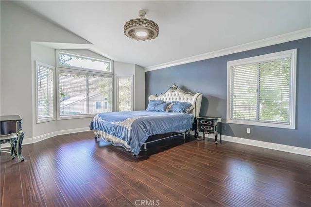 21720 Don Gee Court, Saugus, CA 91350