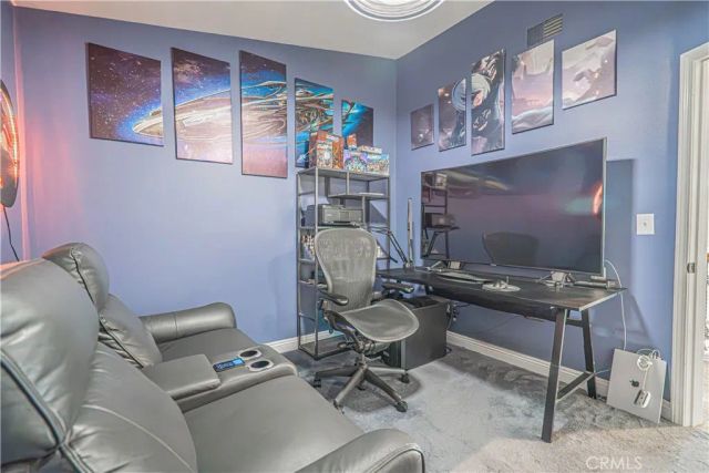 21720 Don Gee Court, Saugus, CA 91350