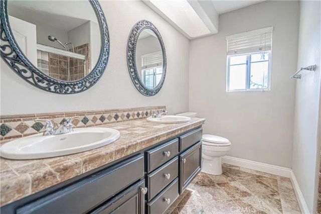 21720 Don Gee Court, Saugus, CA 91350