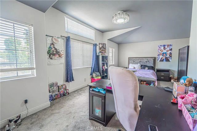 21720 Don Gee Court, Saugus, CA 91350