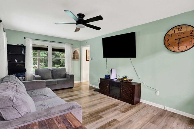 138 Schores Lane, Bedford, IN 47421