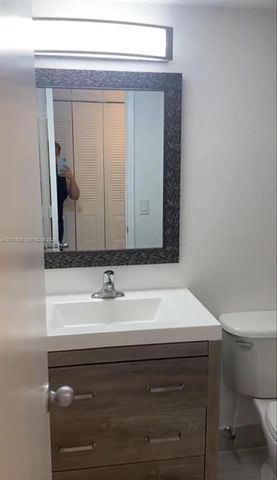 10350 SW 220th St 233, Cutler Bay, FL 33190
