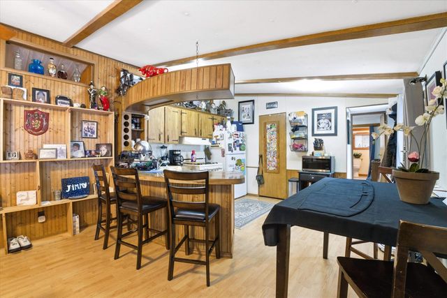 30 Longmeadow Drive, Concord, NH 03301