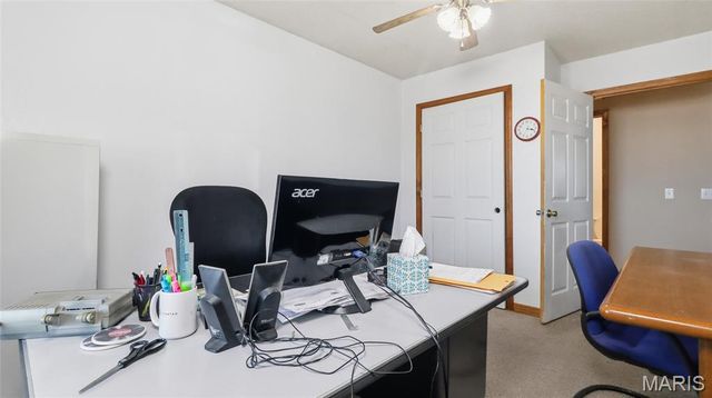 2283 State Highway 76, Willow Springs, MO 65793