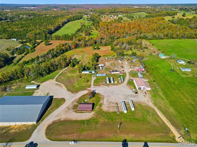 2283 State Highway 76, Willow Springs, MO 65793