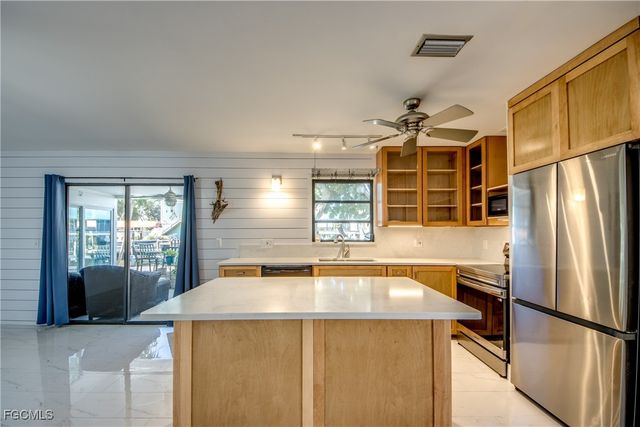 16221 Buccaneer ST, Bokeelia, FL 33922