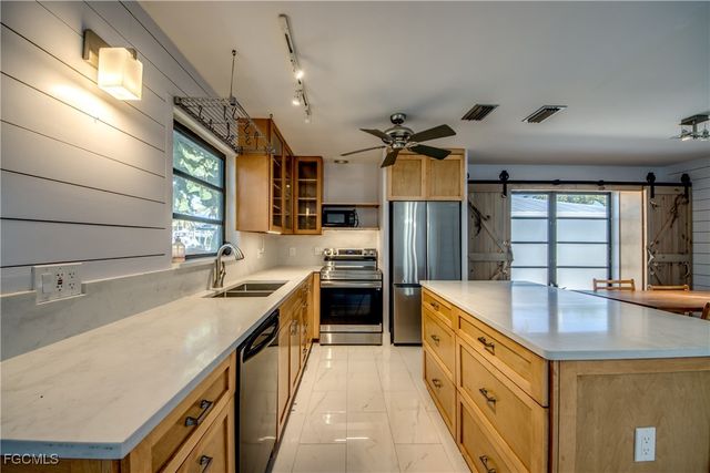 16221 Buccaneer ST, Bokeelia, FL 33922