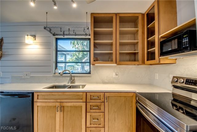 16221 Buccaneer ST, Bokeelia, FL 33922