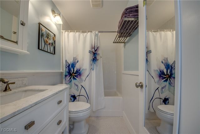 16221 Buccaneer ST, Bokeelia, FL 33922