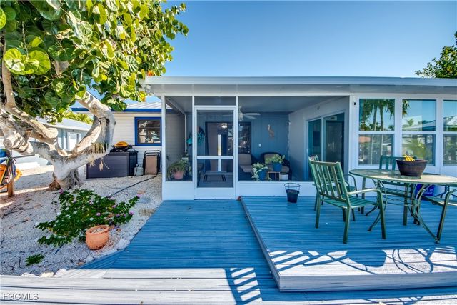 16221 Buccaneer ST, Bokeelia, FL 33922