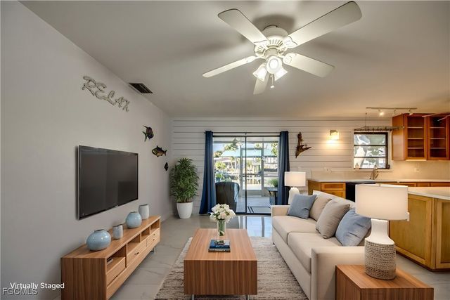 16221 Buccaneer ST, Bokeelia, FL 33922