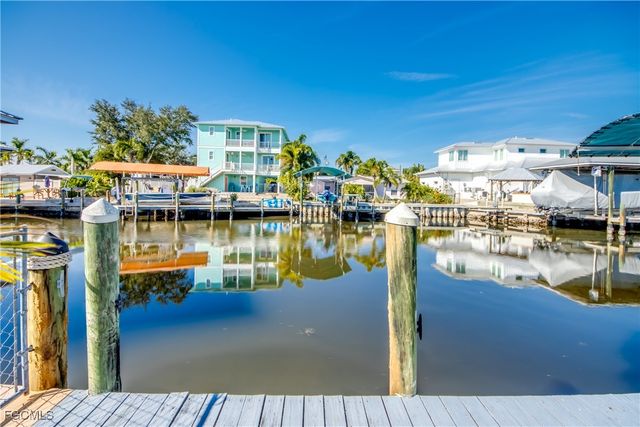 16221 Buccaneer ST, Bokeelia, FL 33922